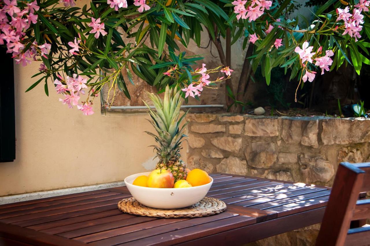 Happy House Bregovita By Irundo Rovinj Bagian luar foto