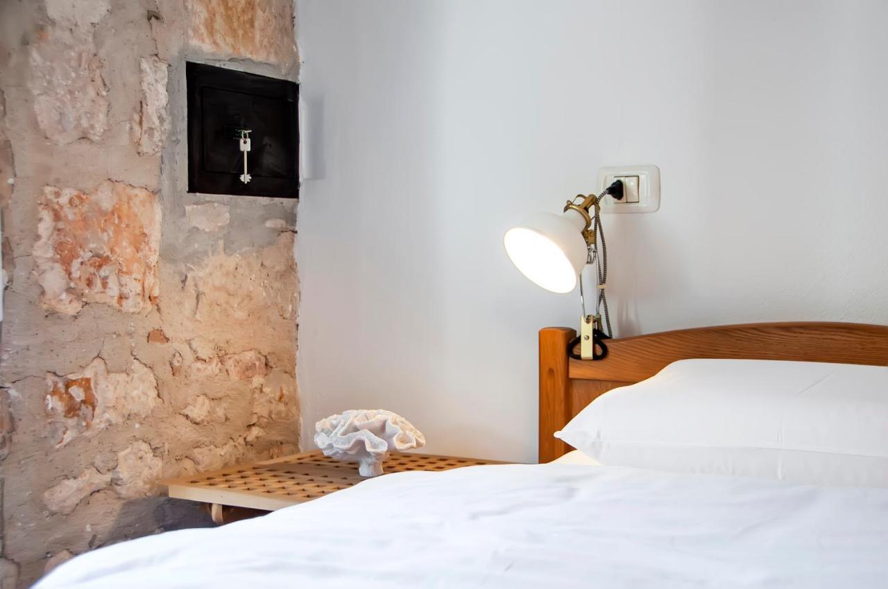 Happy House Bregovita By Irundo Rovinj Bagian luar foto