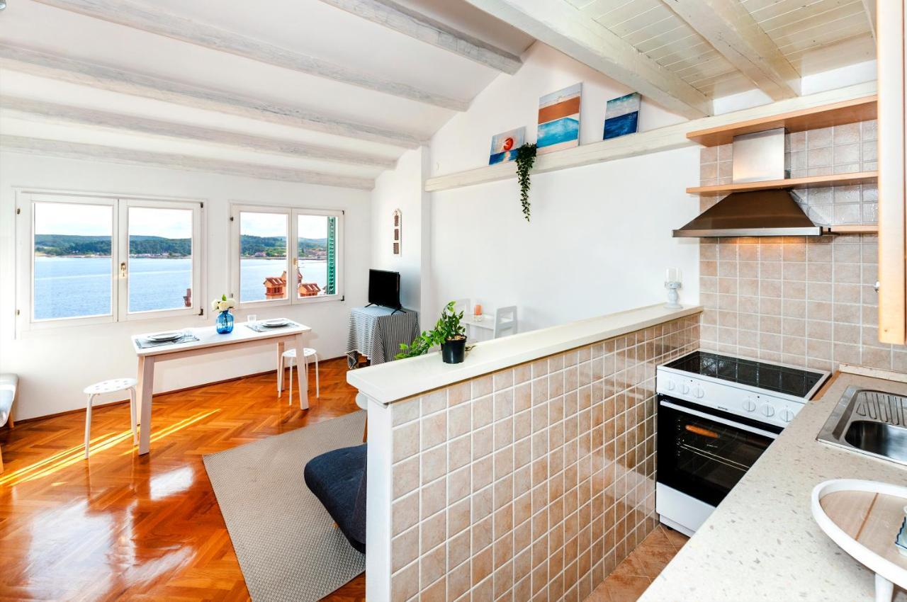 Happy House Bregovita By Irundo Rovinj Bagian luar foto